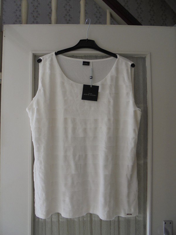 Ärmellose Tunika wollweiß C&A mit Chiffon Gr. 50