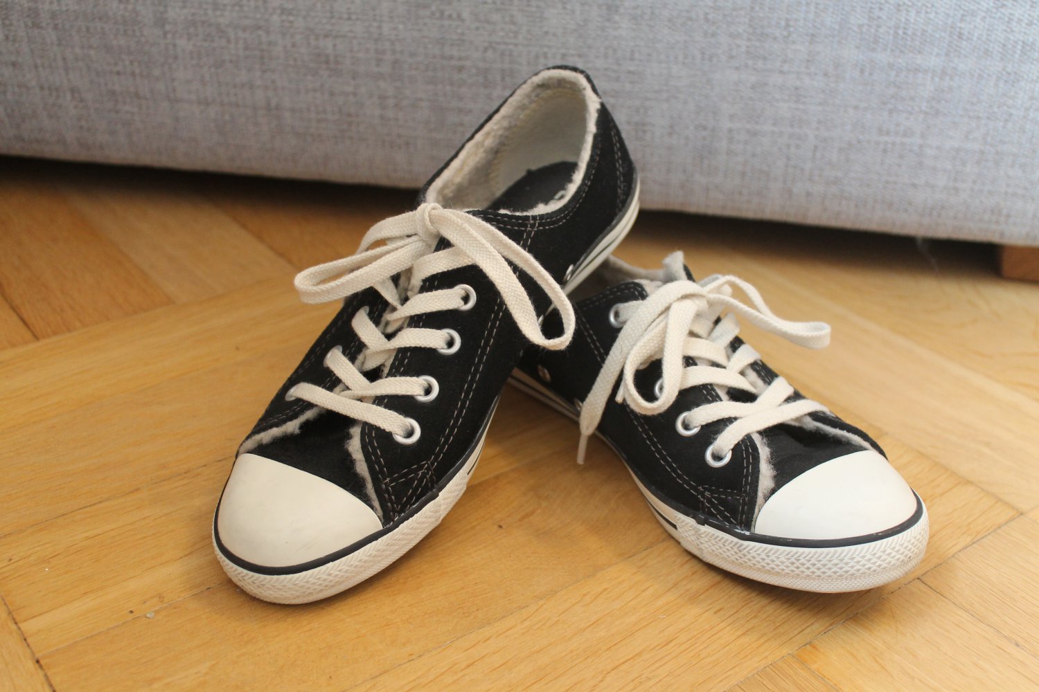 Neuwertige Chucks
