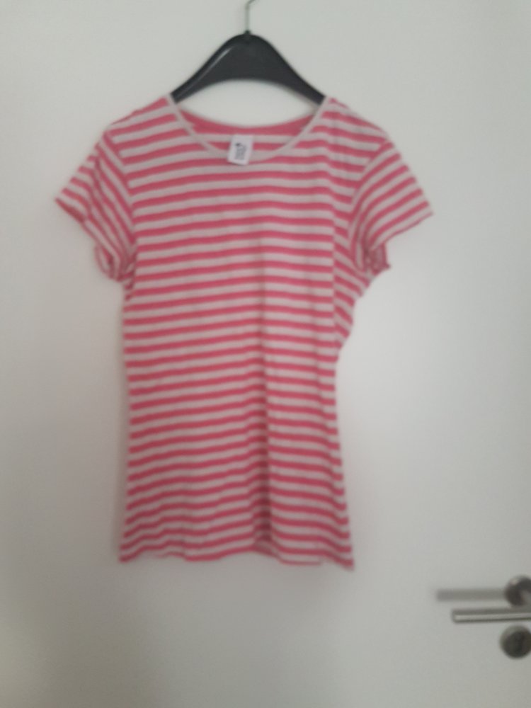 gestreiftes Shirt