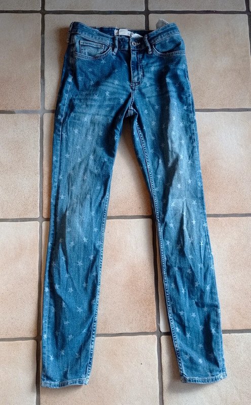 Jeans L.O.G.G. mit Sternen Gr. 28