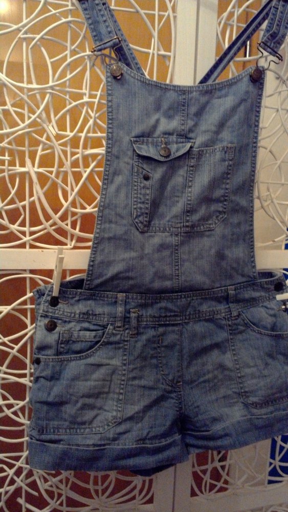 Latzhose Jeansshorts