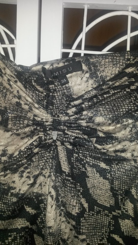 trägerloses Minikleid
