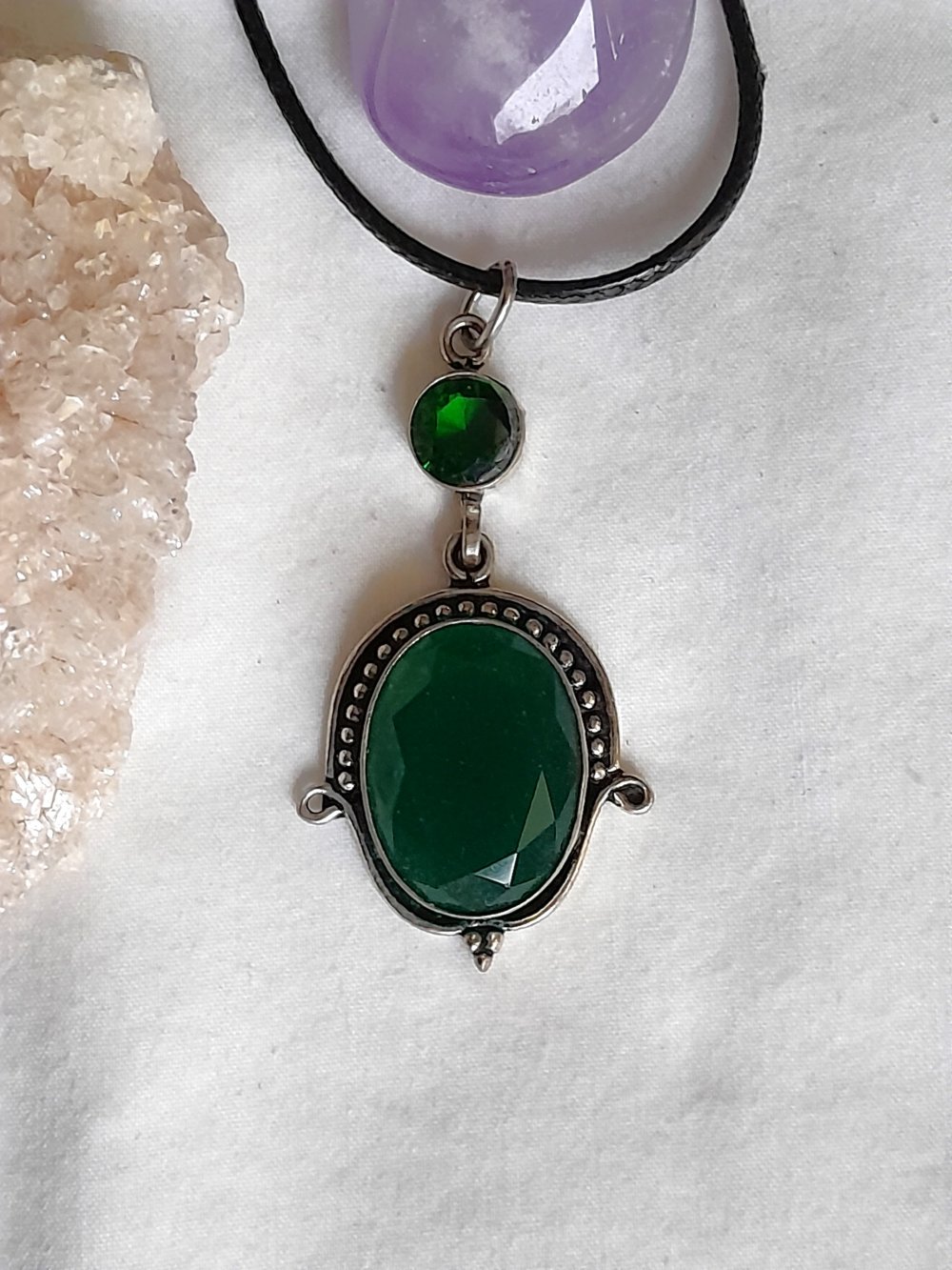 Wunderschöne Kette mit echtsilbernem Vintageanhänger
