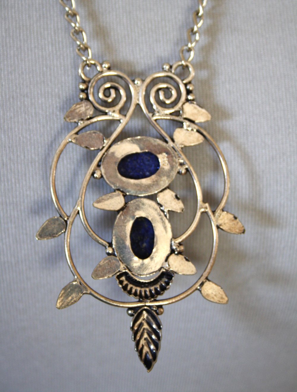 Einzigartige, opulente Vintagekette mit Lapislazuli
