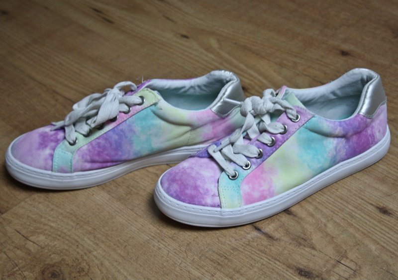 Leichte Sneaker in Pastelltönen, Gr.38