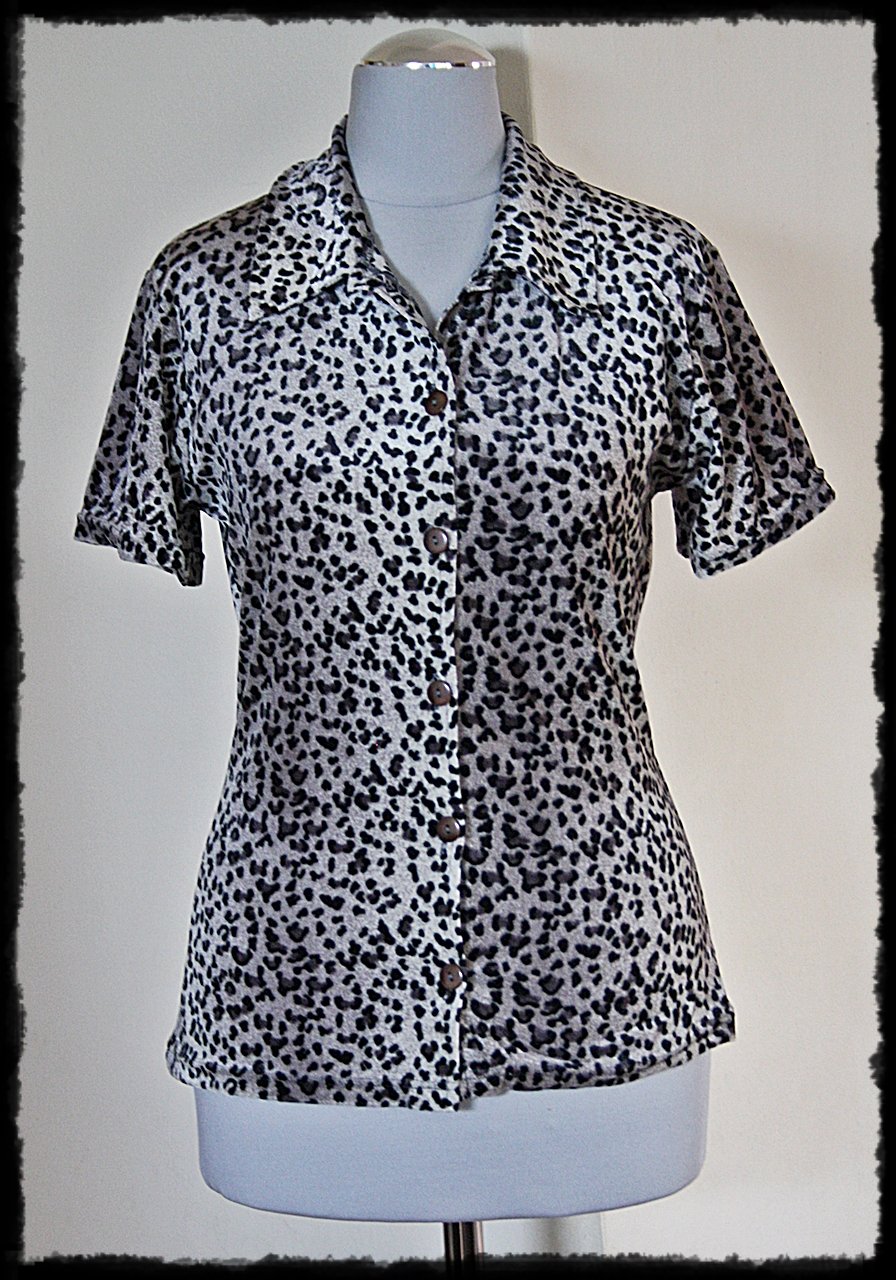 Schöne Vintage Leobluse aus Samt, Gr.34/36