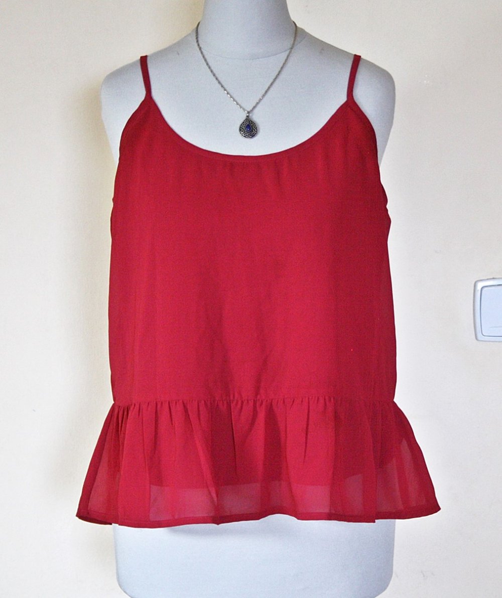 Leichtes, dunkelrotes Crop Top, Gr.S