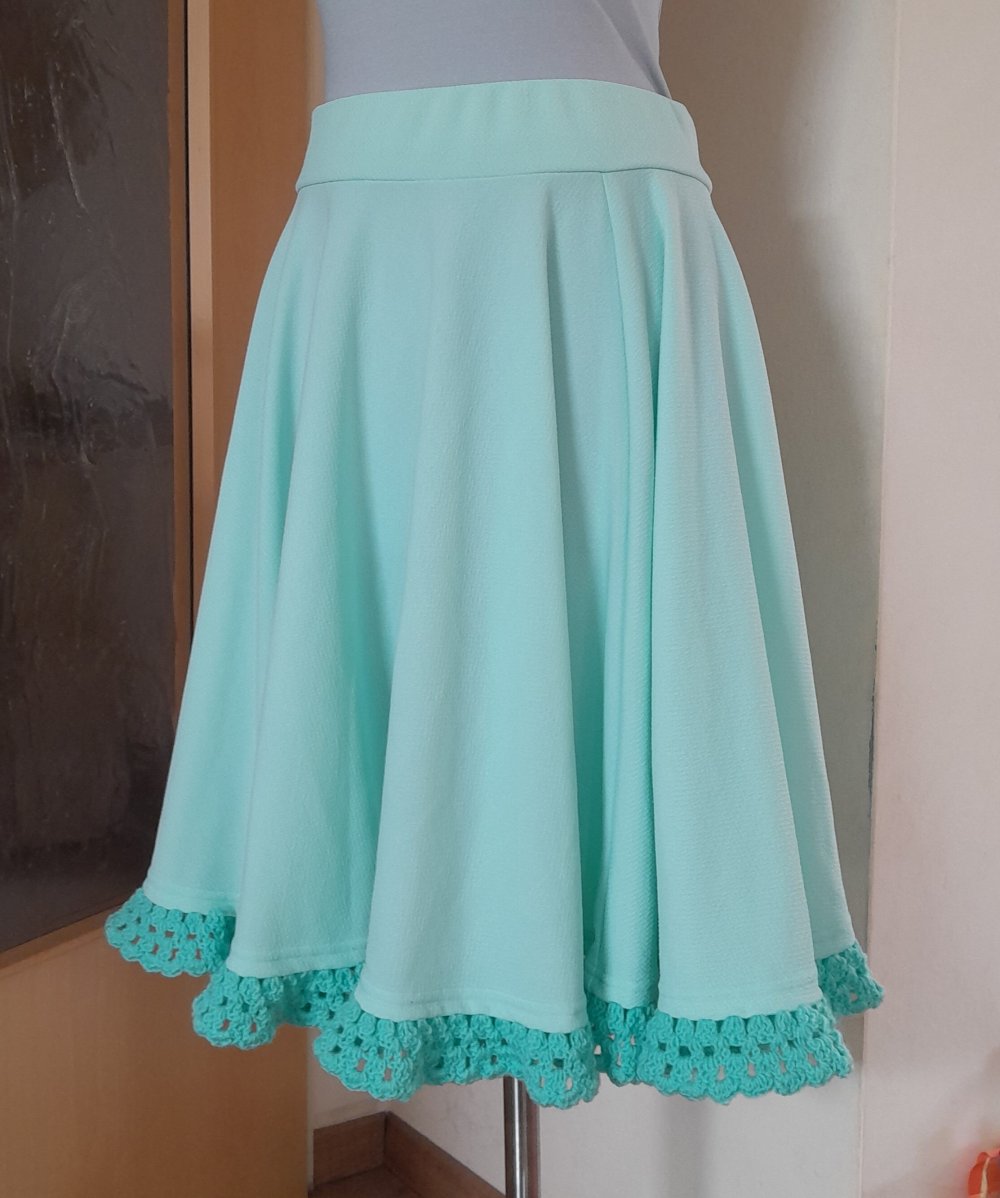 Wunderschöner High Waist Midirock in Mint, Gr.S/M
