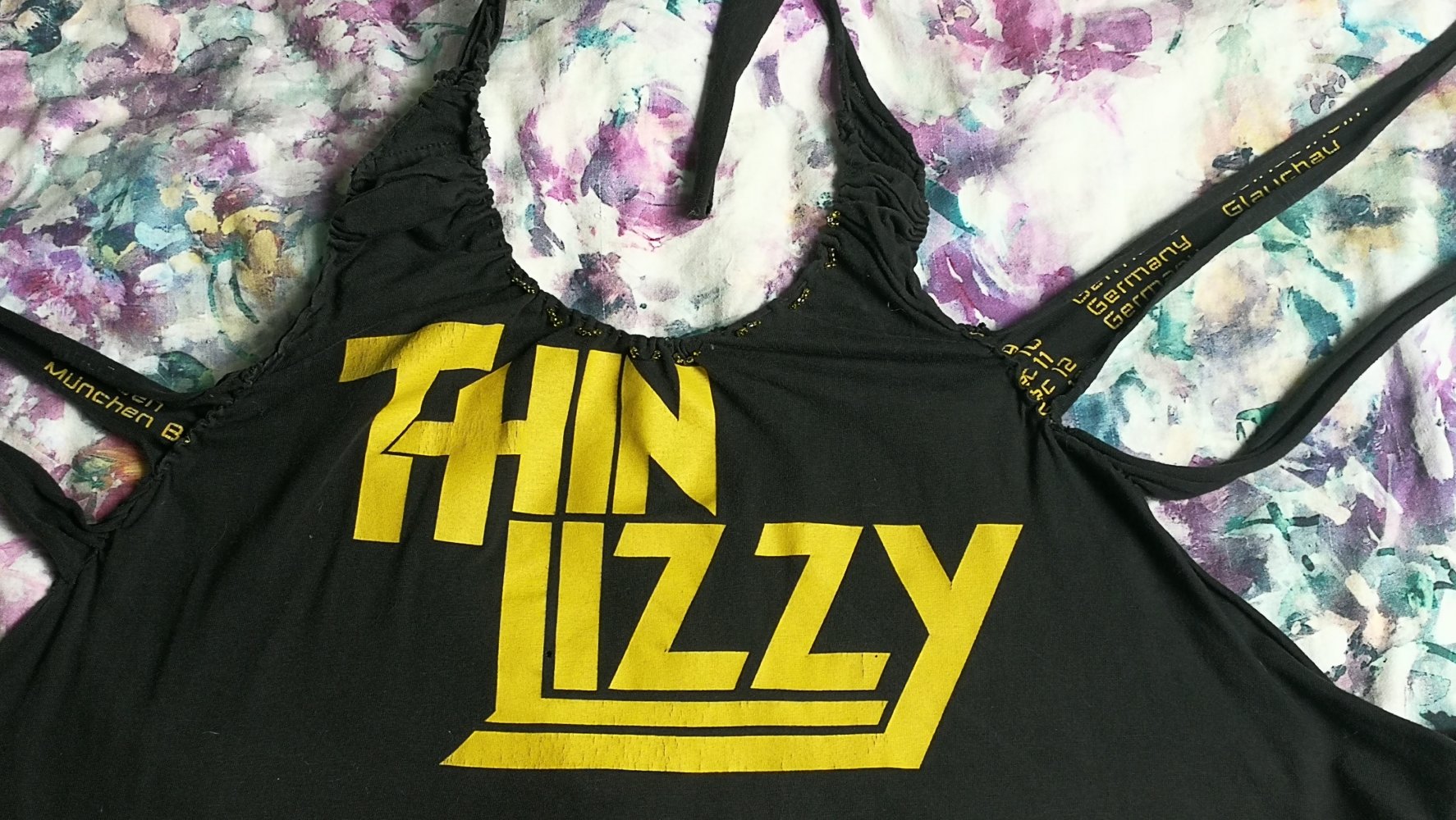 Thin Lizzy! 1999er True Vintage Designer-Bandshirt Neckholder Top Custom Unikat! Metalmode