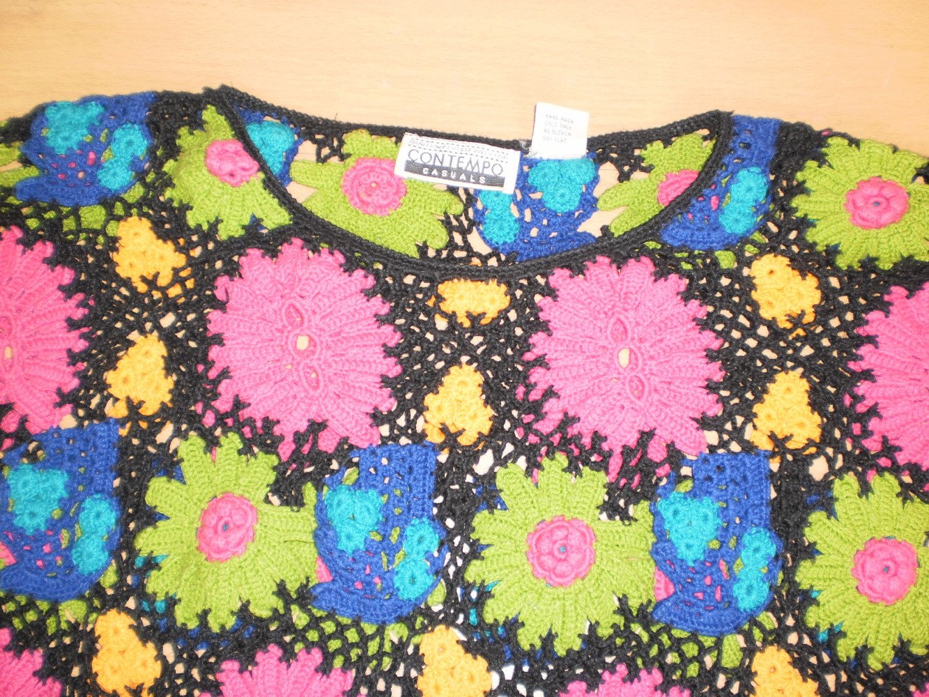 Handgestrickter Grobstrick Häkel Pullover mit Blumenmuster USA! Handarbeit Grunge Vintage
