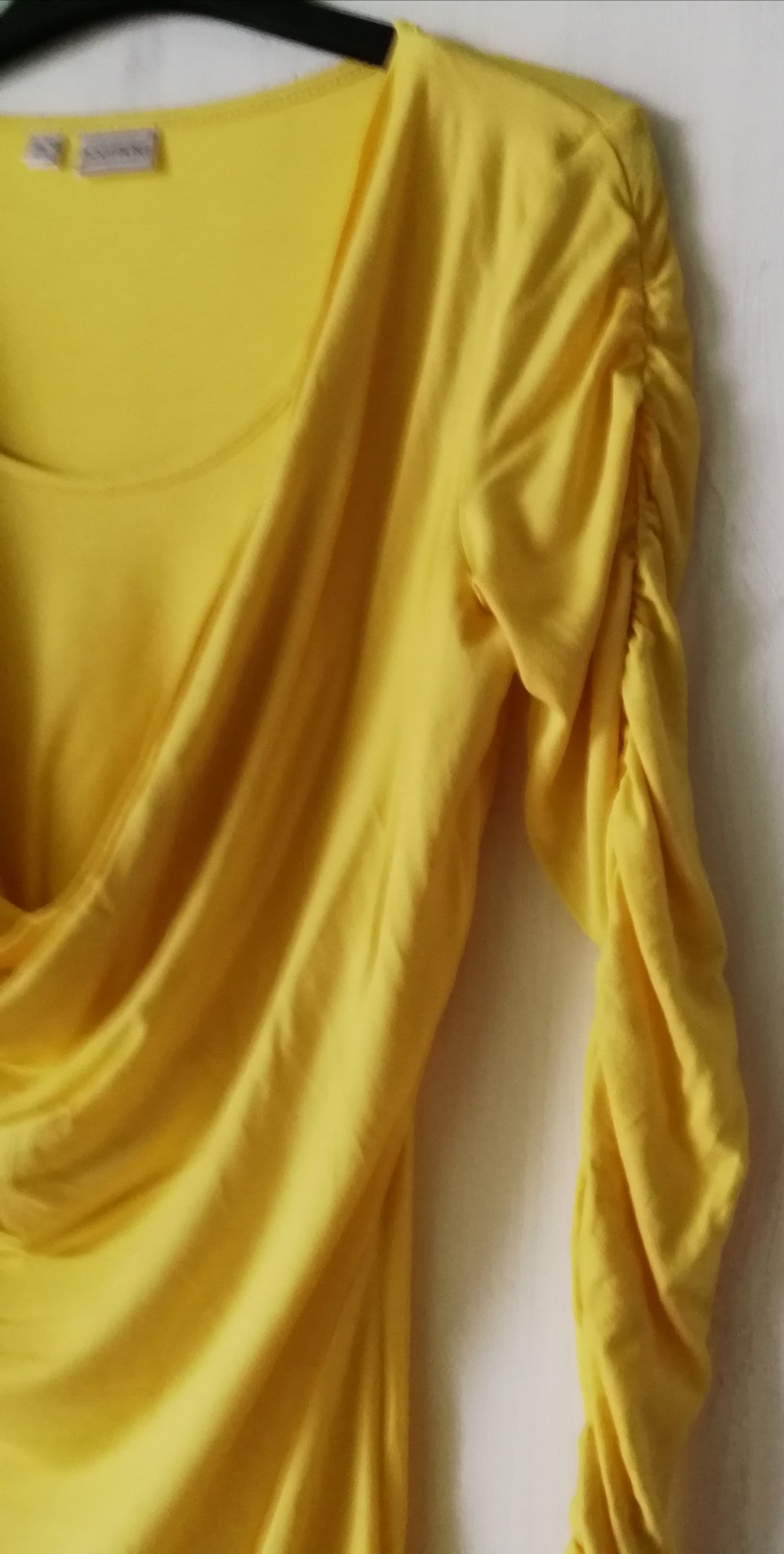 Gelbes Longsleeve Top Shirt Minikleid Longtop Pulli Wasserfall! Sexy Cut Multistyle!