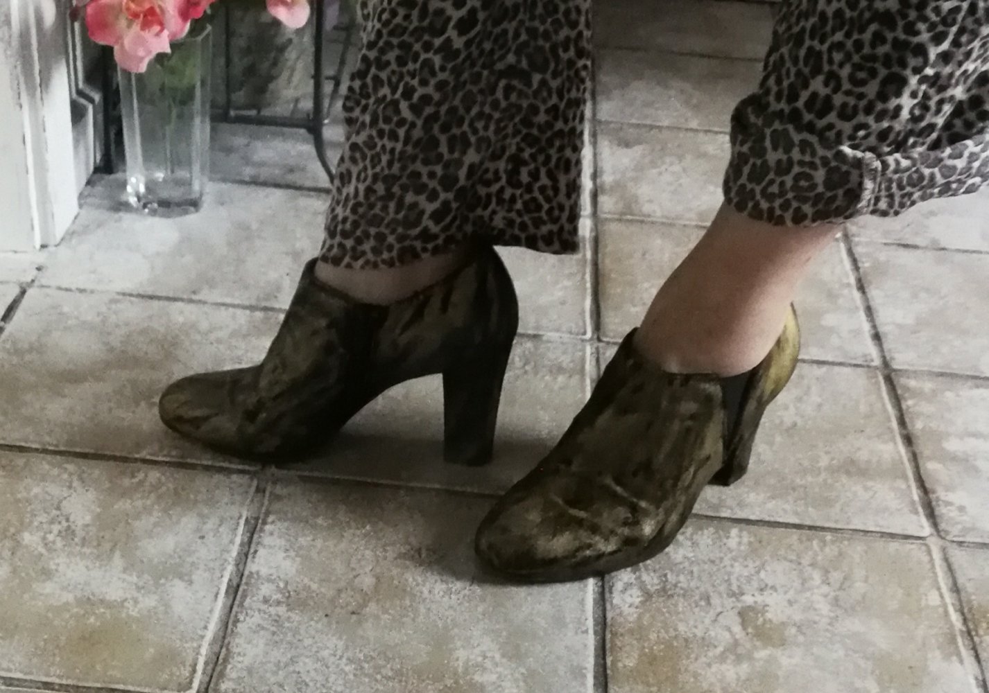 Gold-Designer-Kunstmuster Eyecatcher Custom-Pumps High Heels Stiefeletten