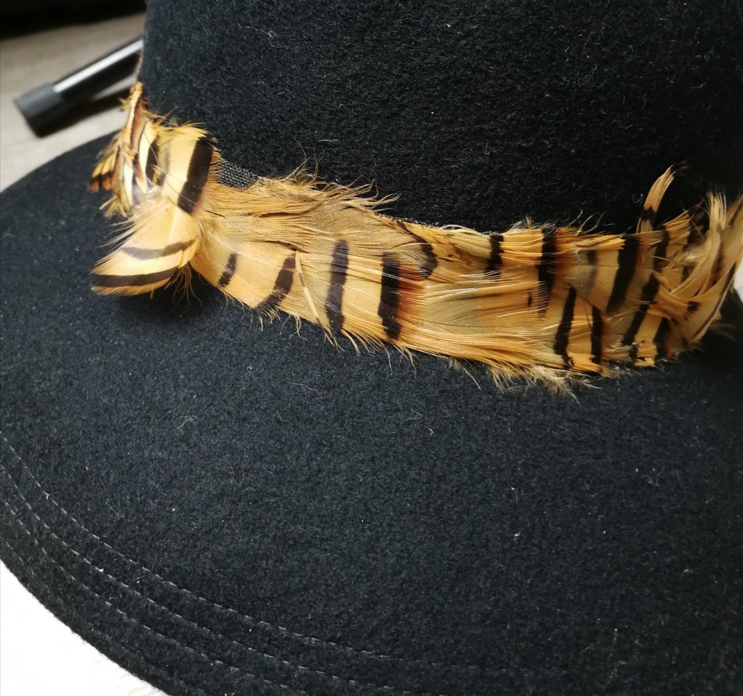 Hut Damenhut Designerhut Bohohut Filz Federnhut Hippie Retro Antik Vintagemode 50er 70er Rockchick Tiger