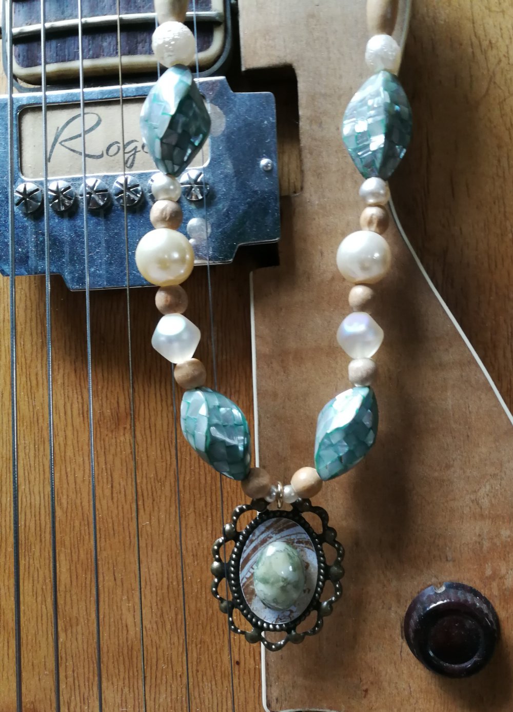 Halskette Kette Perlenkette Ethno Indianer Abalone Muschel Boho Hippie Buddha Yoga