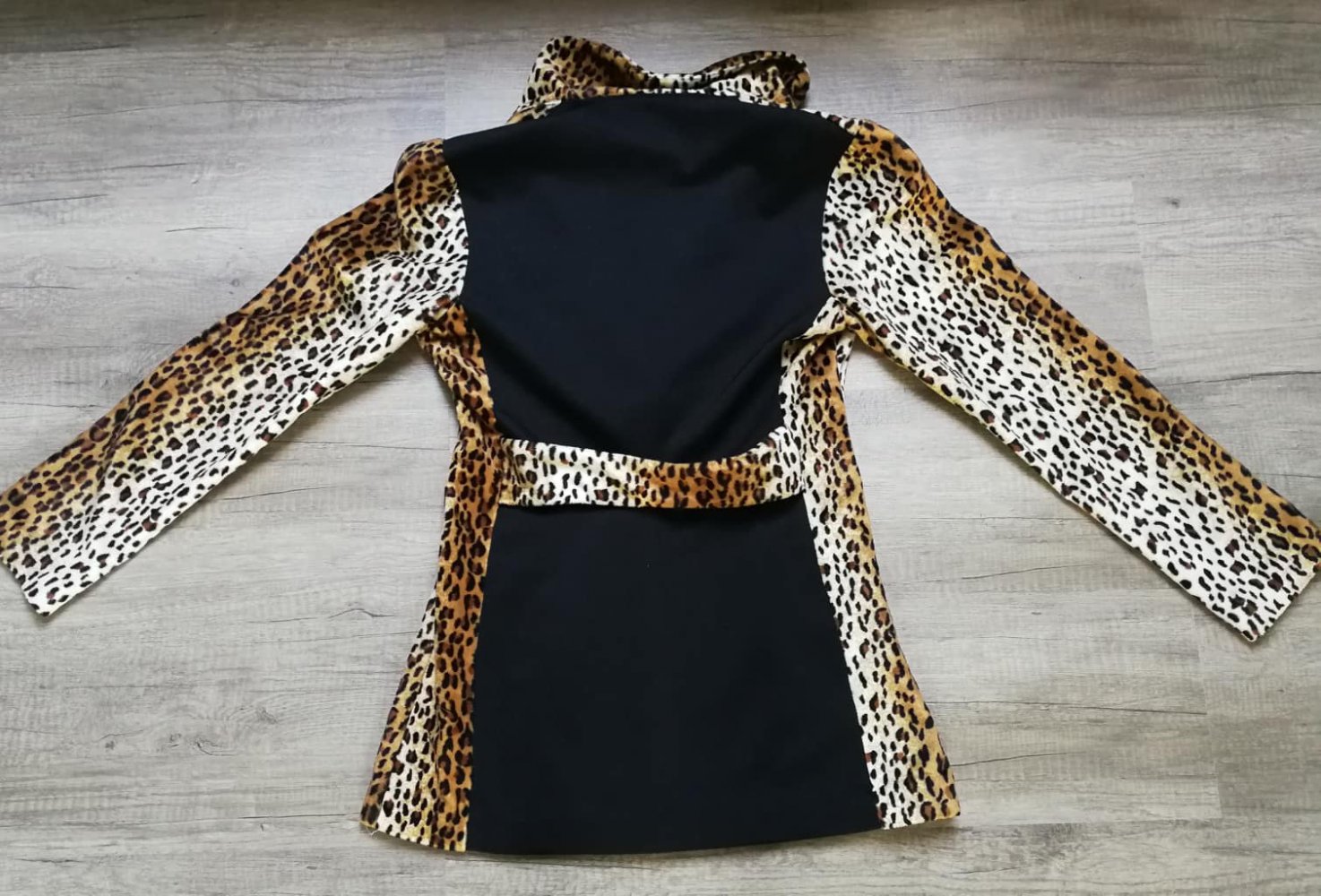 Leofell Jacket Gehrock Metal Rockchick sexy Eleganz Rockabilly! Vintage Retro