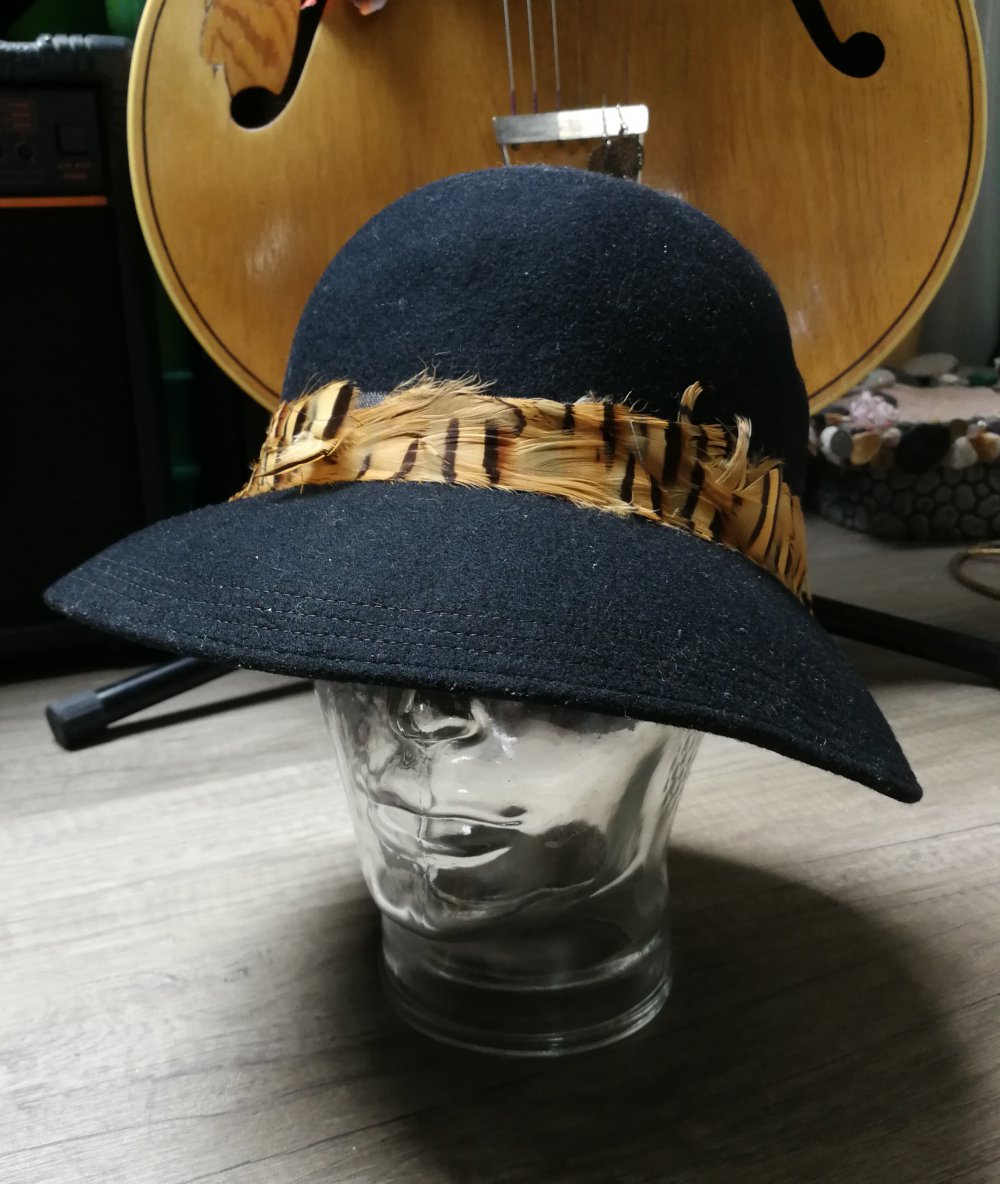 Hut Damenhut Designerhut Bohohut Filz Federnhut Hippie Retro Antik Vintagemode 50er 70er Rockchick Tiger