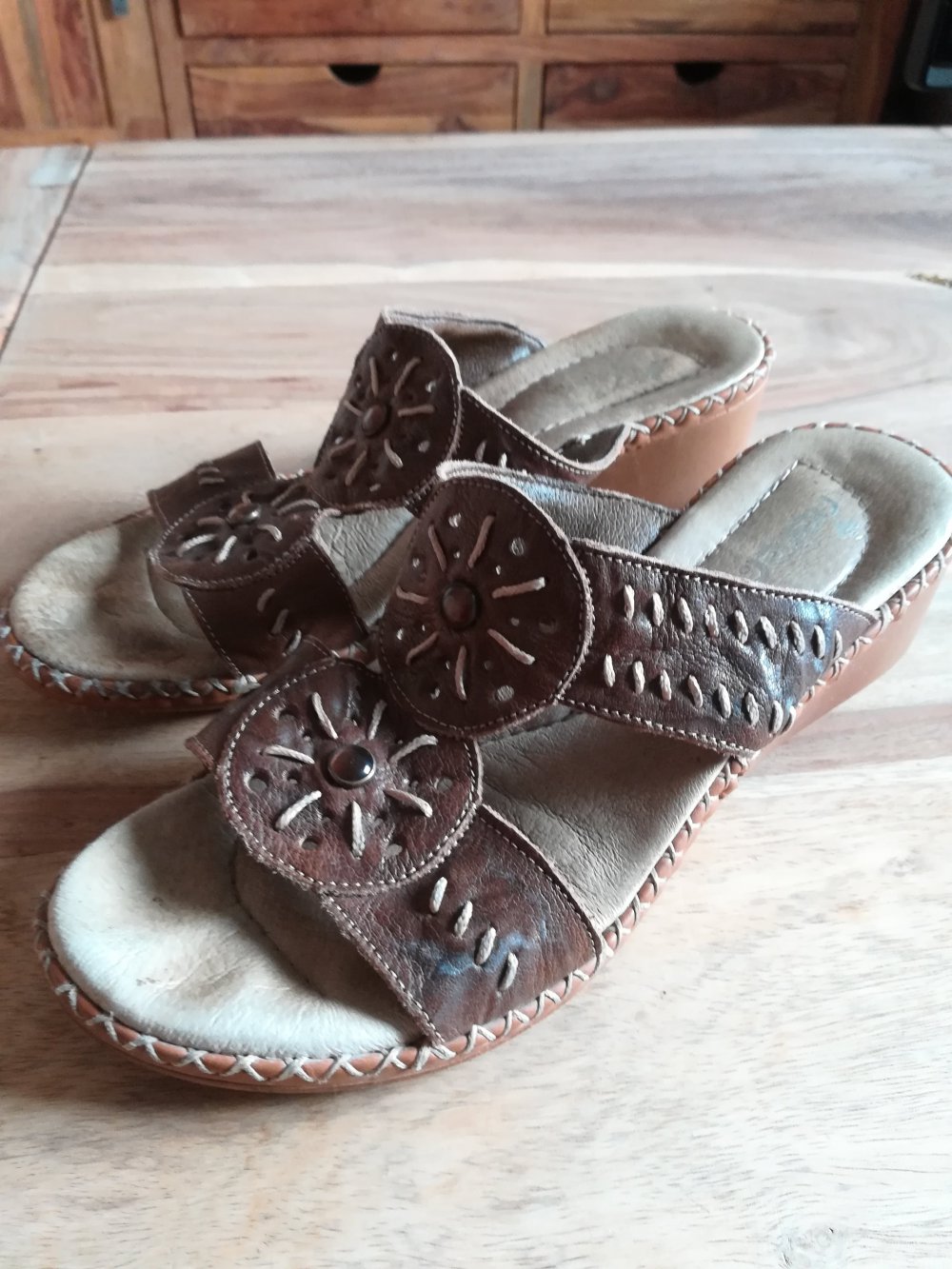 Boho Sandalen mit kleinem Absatz
