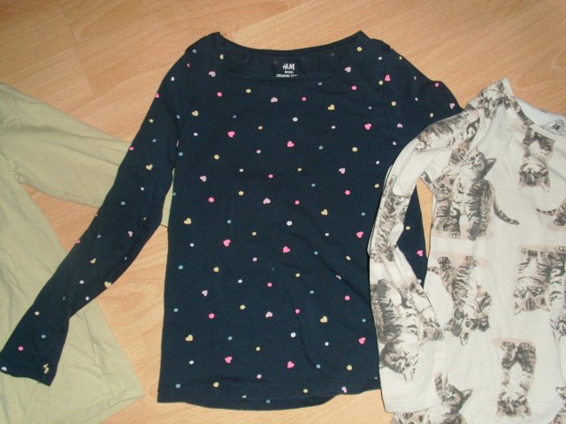 3 Langarmshirts von H&M, mit Motiven, Gr. 122/128