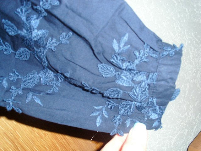 Bluse von Heine, dunkelblau mit Motiven, Gr. 40