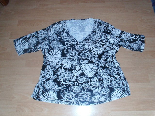 Schlupfshirt von Canda, schwarz-weiß, Gr. 52/54