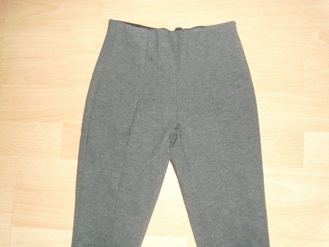 Schlupfhose von Zara, grau, Gr. 116
