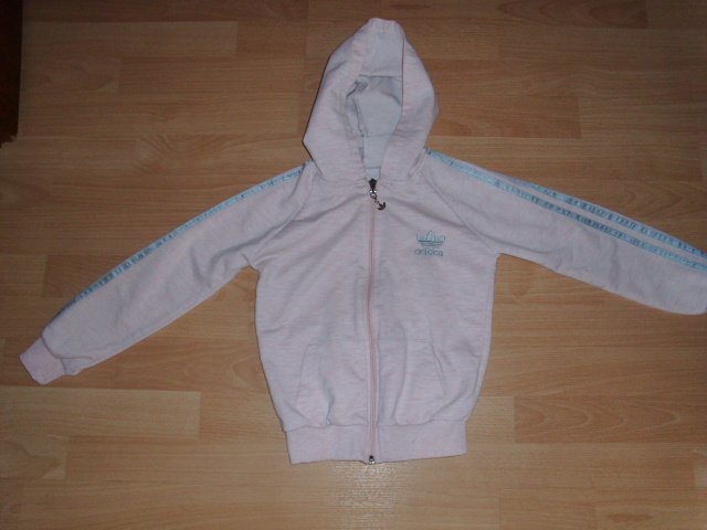 Sportanzug von Adidas, hellrosa, Gr. 122/128