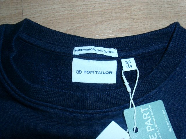 Sweatshirt von Tom Tailor, blau mit Herz, Gr. 128/134 mit Etikett