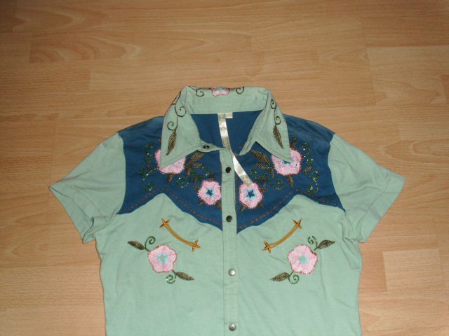 Bluse von Martini, Ranch, hellgrün mit Motiv, Gr. 36/38 (S)
