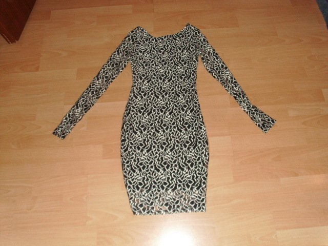 Kleid von Amisu, schwarz-weiß, Gr. 34