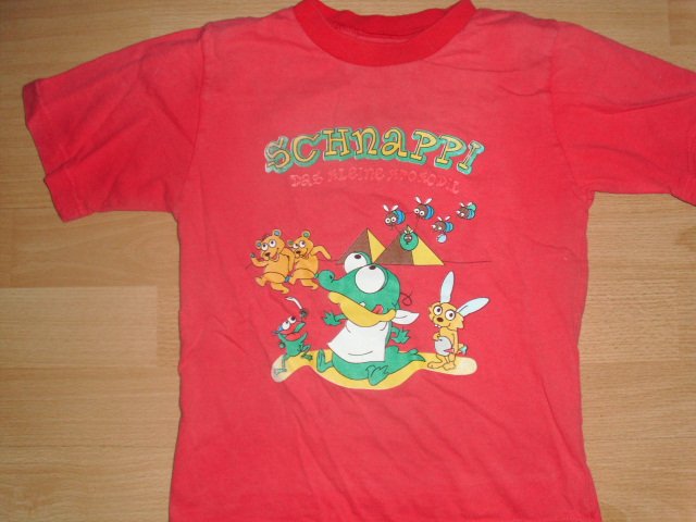 T-Shirt , rot mit Motiv, Gr. 122
