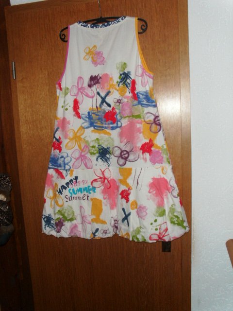 Strandkleid von Senorella, wollweiß mit Blumen, Gr. 42