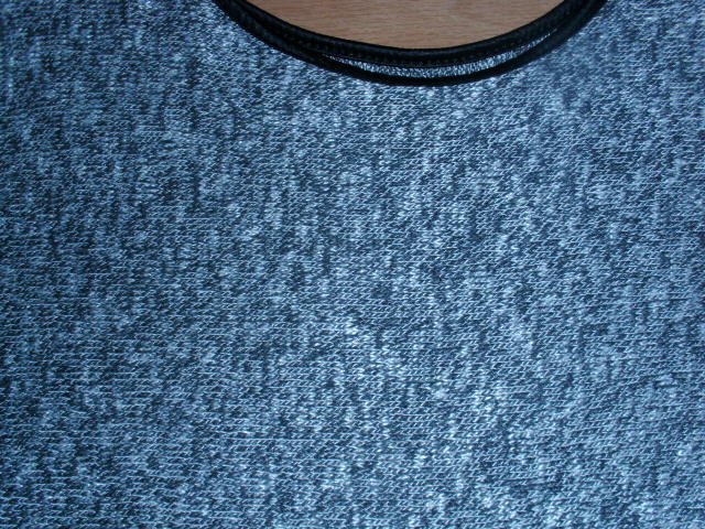Strickshirt, hellgrau-weiß melliert, Gr. 38