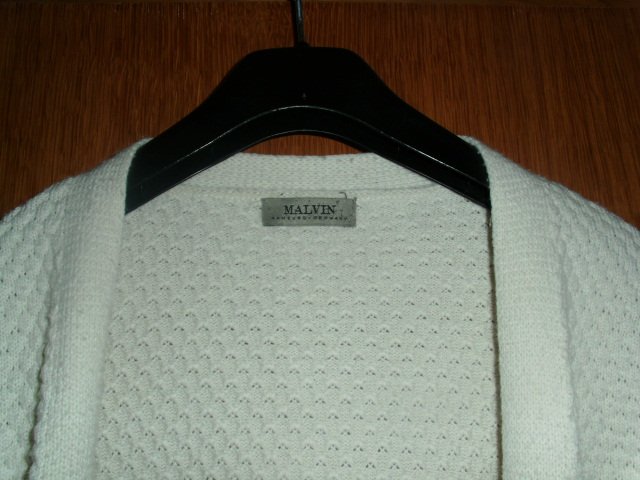 Cardigan von Malvin, wollweiß, Gr.  42