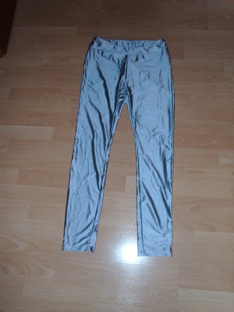Glanzleggings von Urban Classics, darksilver, Gr. 40 ( L )