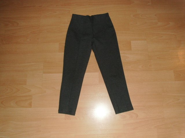 Schlupfhose von Zara, grau, Gr. 116