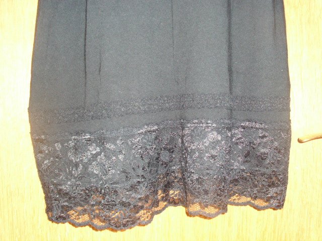 Trägertop von Paola, schwarz mit Spitze, Gr. 42