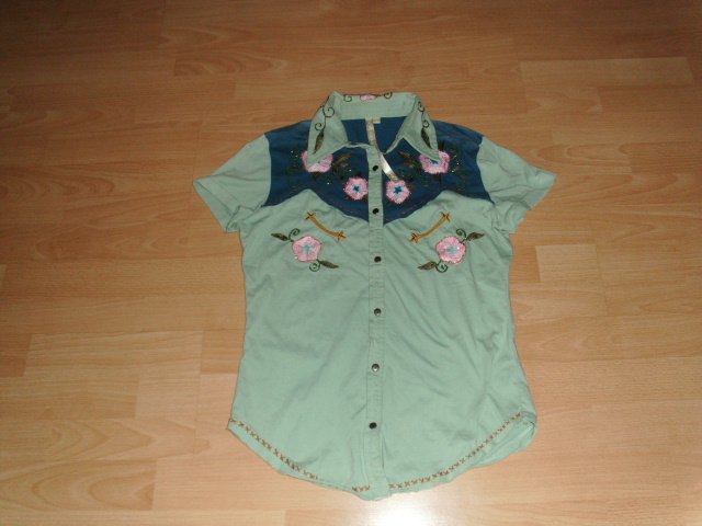 Bluse von Martini, Ranch, hellgrün mit Motiv, Gr. 36/38 (S)