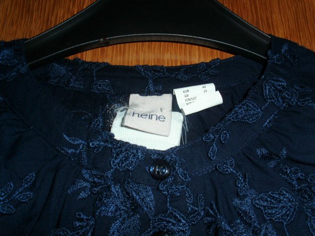 Bluse von Heine, dunkelblau mit Motiven, Gr. 40