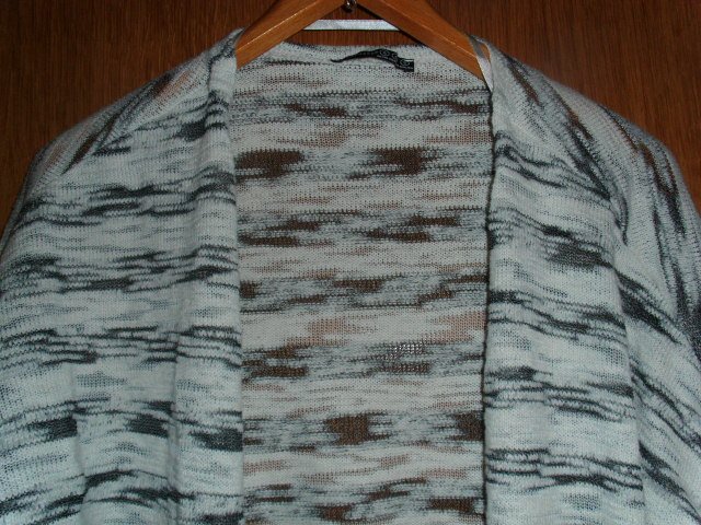 Cardigan von Atmosphere, weiß-grau, Gr. 36/38 (S)