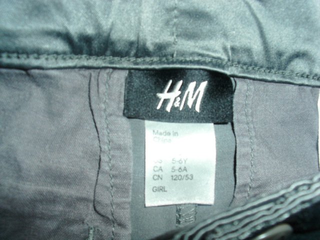 Capri-Satinhose von H&M, khaki, Gr. 116