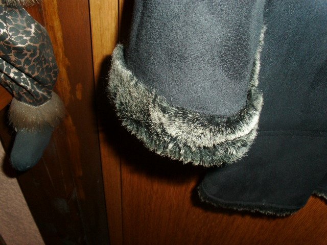 Lederimitatjacke von Mainpoll, mit Kunstfell, schwarz, Gr. 46