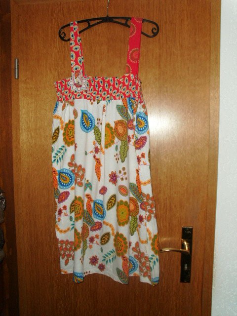 Strandträgerkleid von Snorella, weiß mit Blumen, Gr. 40/42
