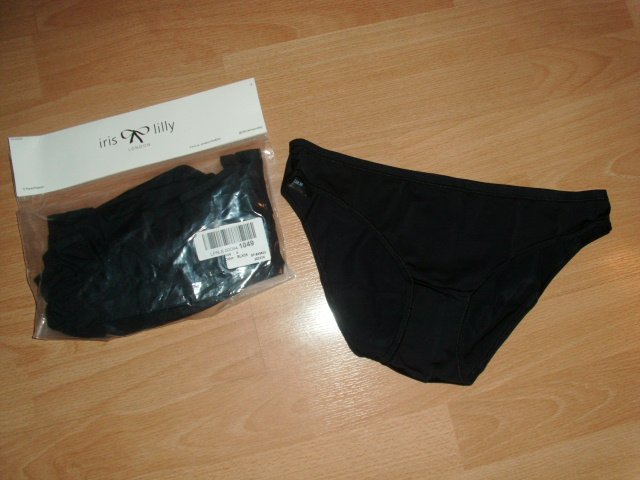 5 Damenslips von Iris & Lilly, schwarz, Gr. S NEU