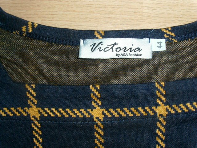 Langarmshirt von Victoria, blau-gelb kariert, Gr. 44