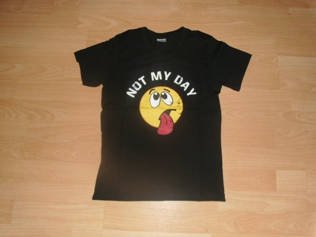 T-Shirt von Kidsworld, schwarz mit Motiv, Gr. 140/146