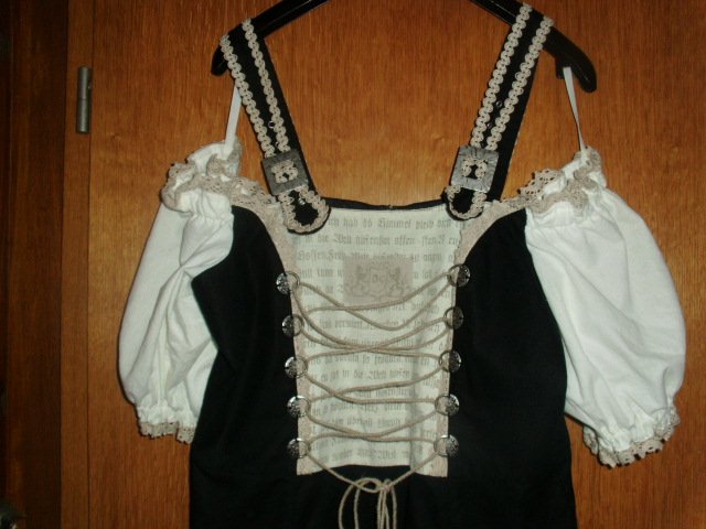 Trachtenkleid von Zugspitz Trachten, schwarz-creme, Gr. 42