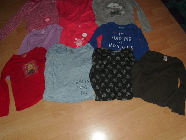 10 Mädchen Langarmshirts, mit Motiven, Gr. 110/116 + Zugabe