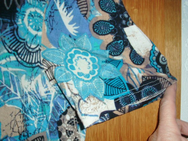 T-Shirt, türkis, blau, beige, Gr. 44