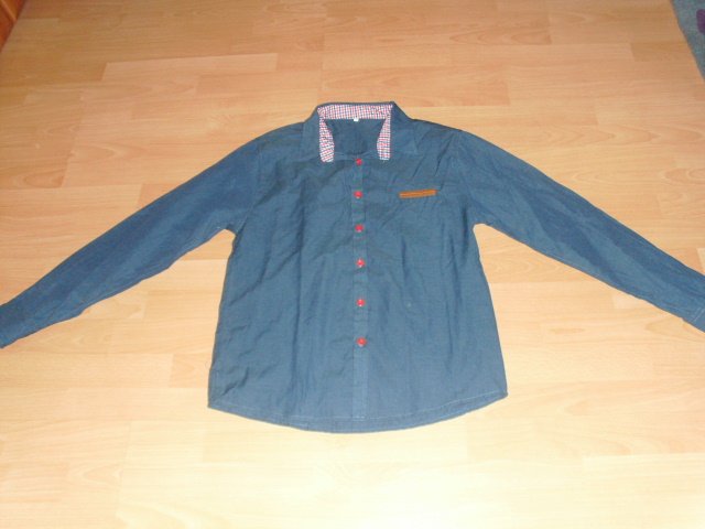 Hemd, blau mit kariertem Kragen, Gr. M