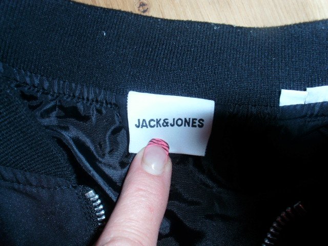 Bomberjacke von Jack & Jones, schwarz, Gr. L